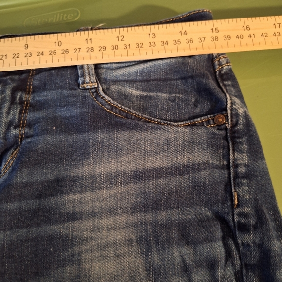 Arizona Jean Company  Blue Jean Shorts - Picture 5 of 6